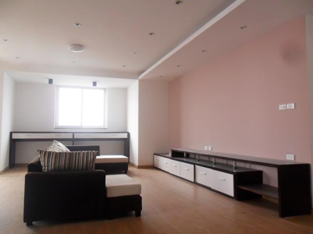 Hoàng Sâm - 151 Hoàng Quốc Việt