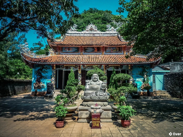 Chùa Tam Thai
