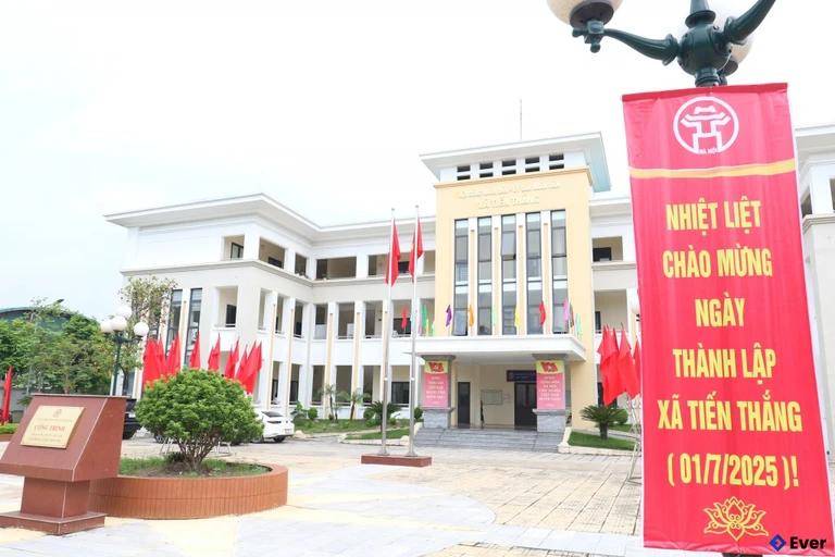 Trụ sở hành chính xã Tiến Thắng