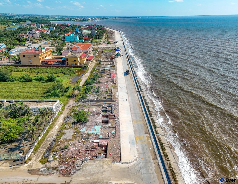 Bãi biển Quất Lâm