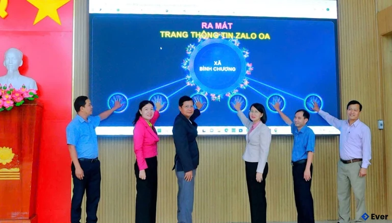 Bình Chương ký kết hợp tác chuyển đổi số với Viettel, VNPT Quảng Ngãi