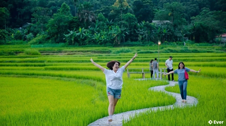 Cảnh quan thiên nhiên vùng nông thôn miền núi thơ mộng, bình yên ở xã Toàn Thắng