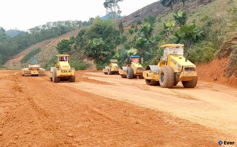 Cao tốc Tuyên Quang - Hà Giang, đoạn qua xã Bạch Xa đang đang được đẩy nhanh tiến độ thi công