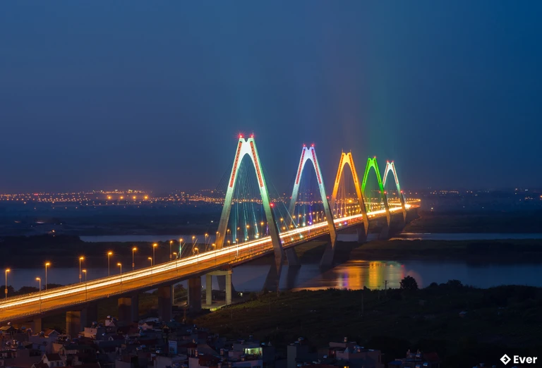 Cầu Nhật Tân, biểu tượng độc đáo của thủ đô Hà Nội