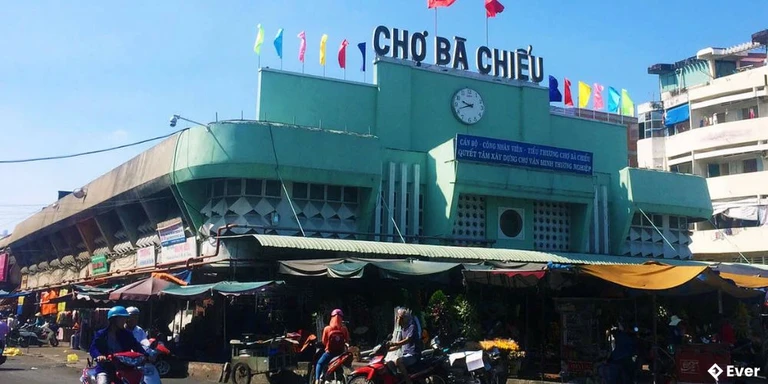 Chợ bà Chiểu