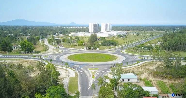 Cơ sở hạ tầng được đầu tư ngày càng hoàn thiện, là tiền đề cho Duy Nghĩa hướng đến đô thị