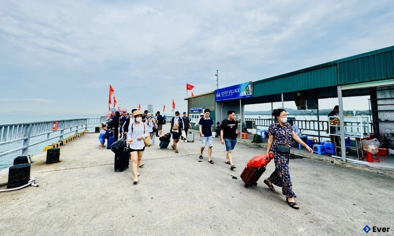 Cô Tô hình thành các khu chức năng đô thị đảo xanh, trung tâm du lịch - văn hóa biển