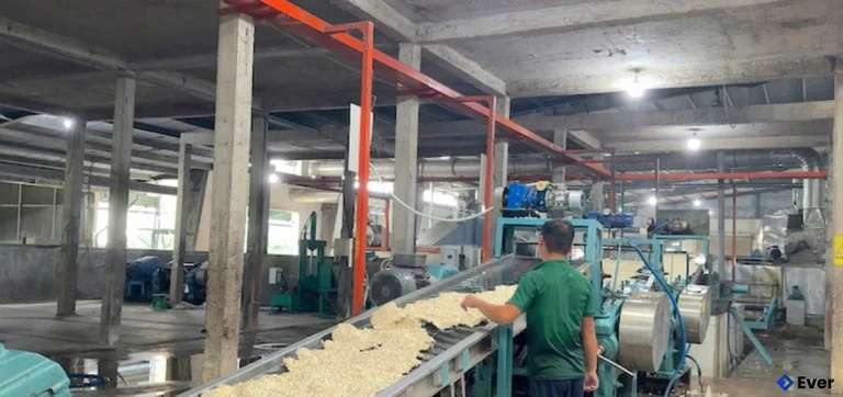 Công nghiệp chế biến cao su là một trong những thế mạnh của xã Ia Đal