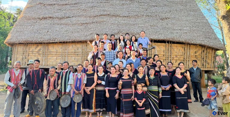 Cục Du lịch Việt Nam làm việc tại xã Đăk Pxi, tỉnh Quảng Ngãi