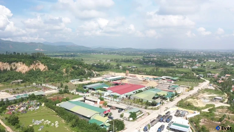 Cụm công nghiệp Thạch Trụ, xã Đức Lân - Cụm công nghiệp đầu tiên của huyện Mộ Đức