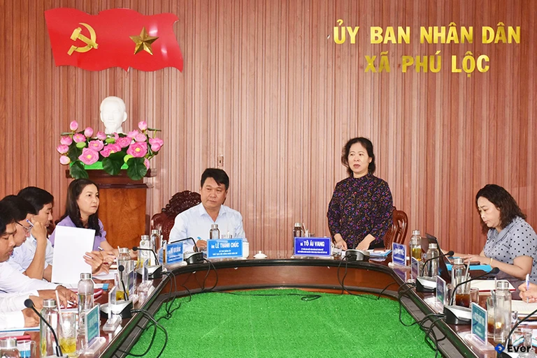 Cuộc họp giai đoạn sau sáp nhập tại ủy ban nhân dân xã Phú Lộc
