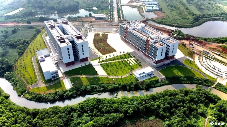 Đại học quốc gia Hà Nội cơ sở Hòa Lạc