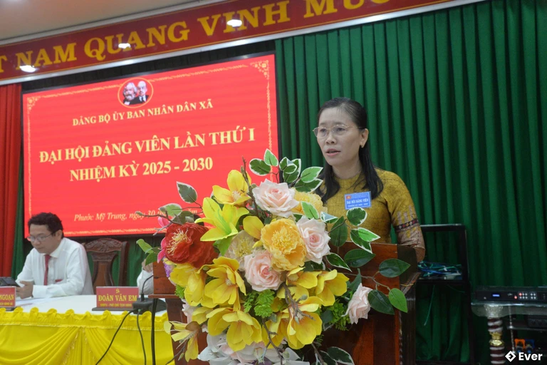 Đại hội đảng viên lần thứ nhất tại xã Phước Mỹ Trung giai đoạn sau sáp nhập