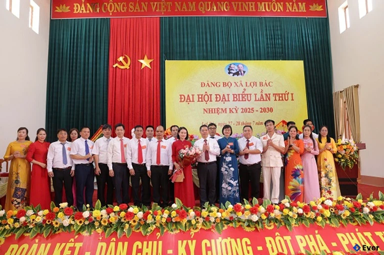 Đảng bộ xã Lợi Bác