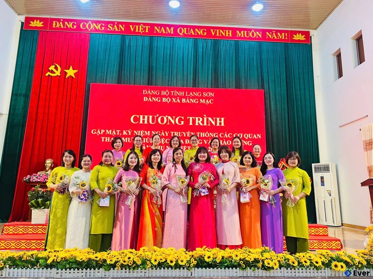 Đảng Ủy xã Bằng Mạc