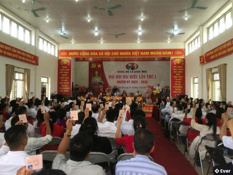 Đảng Uỷ xã Kiên Mộc