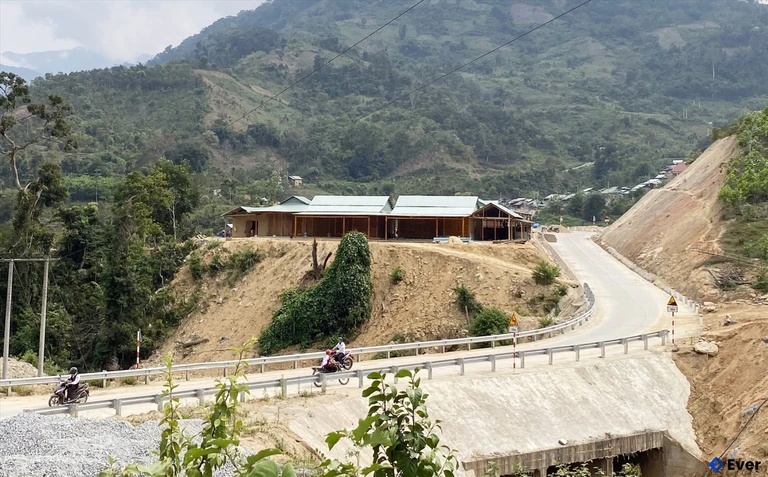 Đầu tư hạ tầng giao thông giúp Khâm Đức thu hút đầu tư và nâng cao chất lượng cuộc sống