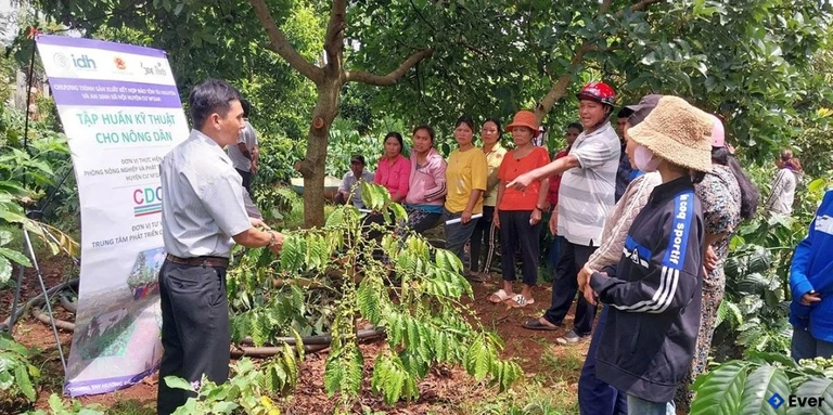 Đẩy mạnh tập huấn kỹ thuật cho nông dân địa bàn xã Krông Pắc và khu vực xung quanh