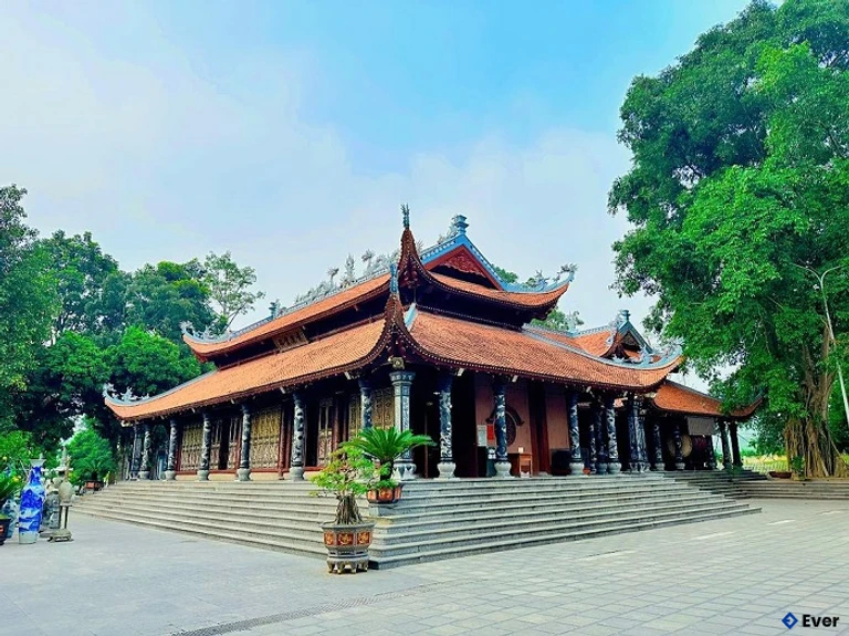 Đền Đông Cuông (xã Đông Cuông)
