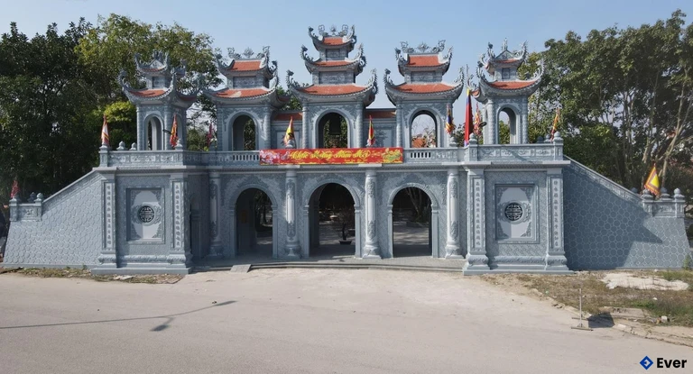 Đền Quan Lớn Tuần Tranh