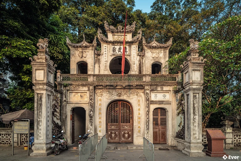 Đền Quán Thánh - Trấn Bắc thành Thăng Long xưa