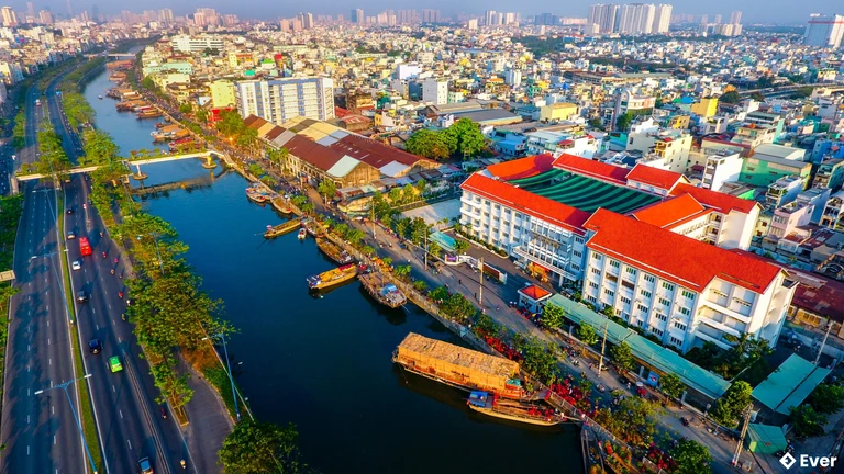 Diện mạo phường Phú Thịnh sầm uất bên ngày nay