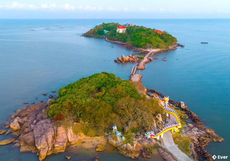 Định hướng phát triển du lịch tại Hòn Đá Bạc thuộc xã Đá Bạc