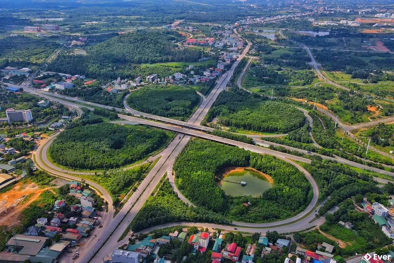 Dự án mở rộng Đại lộ Thăng Long
