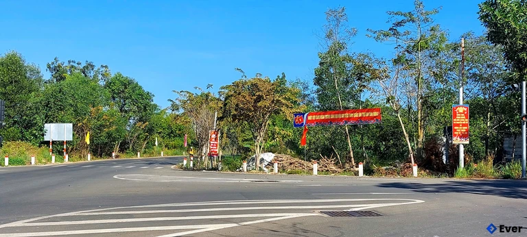 Hạ tầng giao thông tại xã Thanh Sơn sẽ tiếp tục được nâng cấp giúp việc di chuyển thuận lợi hơn