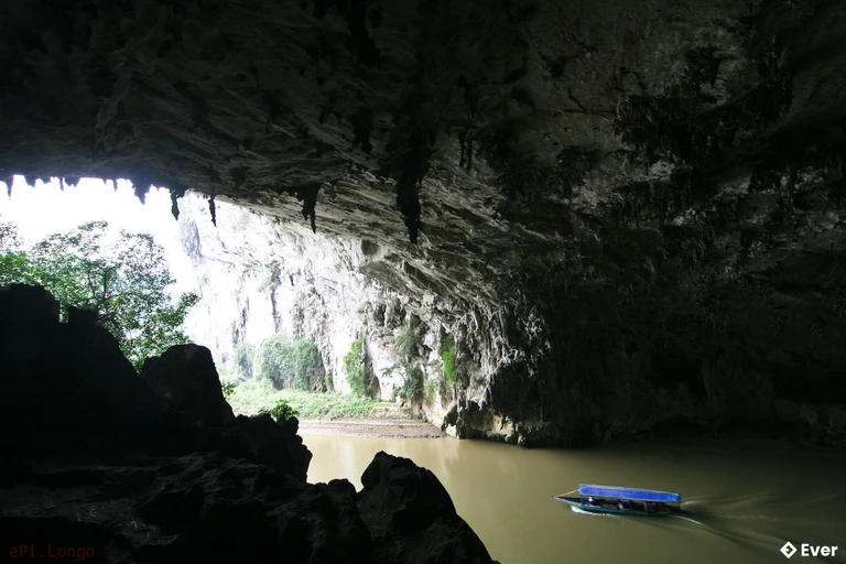 Hang Nà Luông