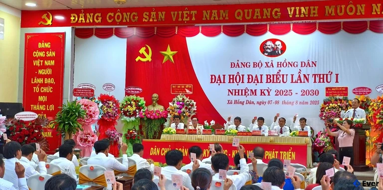 Hoạt động của đảng bộ xã Hồng Dân sau sáp nhập