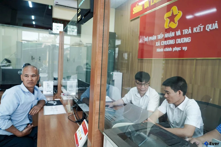 Hoạt động hành chính tại xã Chương Dương