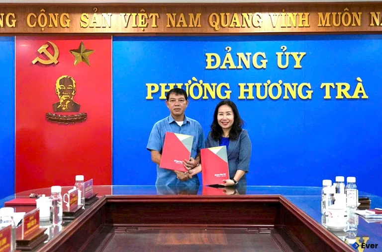 Hoạt động ký kết tại Đảng ủy phường Hương Trà