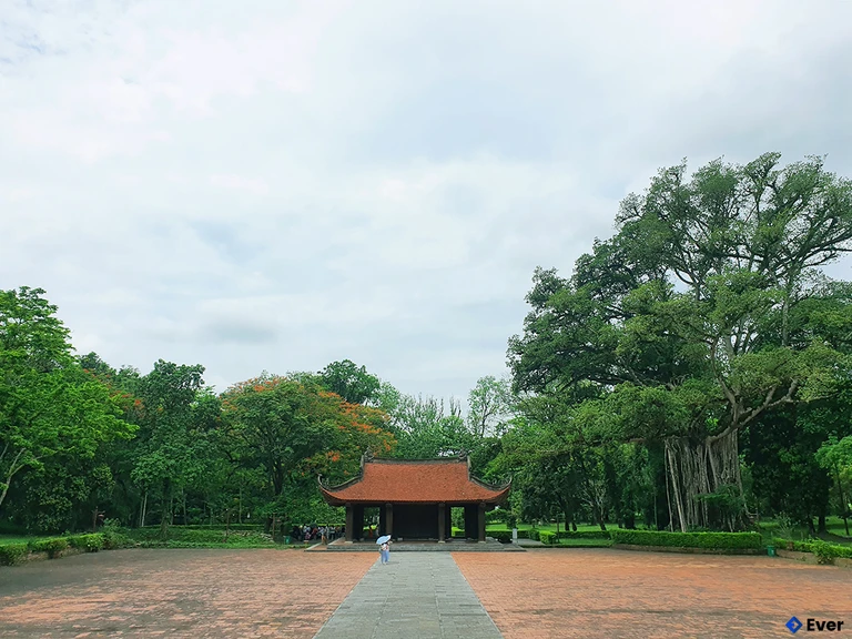 Khu di tích lịch sử Lam Kinh