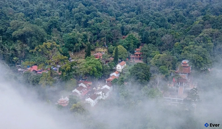 Khu di tích quốc gia đặc biệt Tây Thiên gắn với tín ngưỡng thờ Mẫu của người Việt