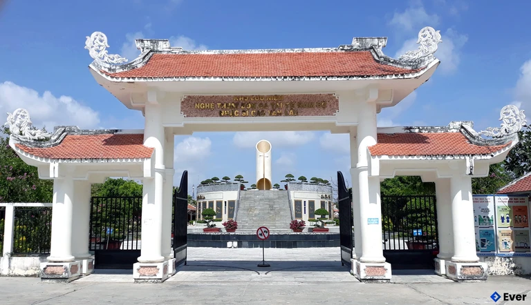 Khu lưu niệm cố nhạc sĩ Cao Văn Lầu