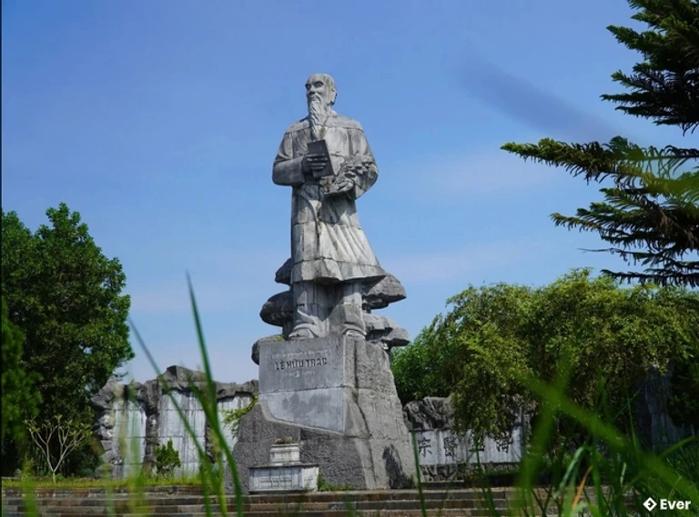Khu lưu niệm Hải Thượng Lãn Ông - Lê Hữu Trác