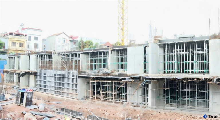 Khu NOXH Thành Công (phường Thanh Miếu) đang được nhà thầu đẩy nhanh tiến độ