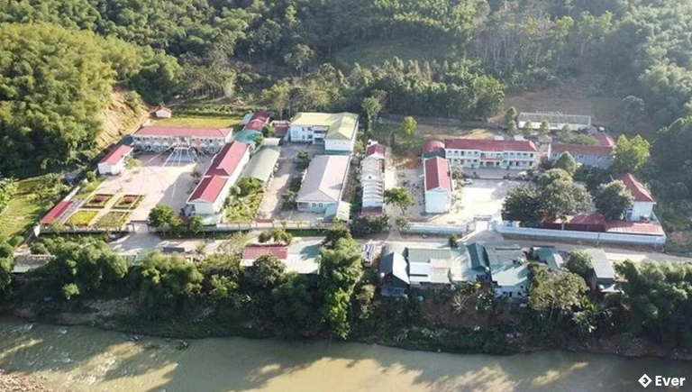 Khu vực 3 cấp trường học của xã Sơn Thủy hiện tại sẽ được xây dựng Trường Nội trú liên cấp TH&THCS Sơn Thủy