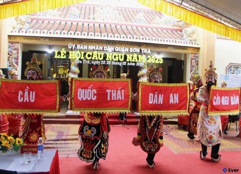 Lễ hội Cầu Ngư