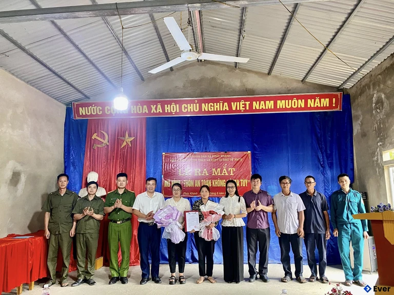 Lễ ra mắt mô hình “thôn an toàn không có ma túy” tại xã Phúc Khánh