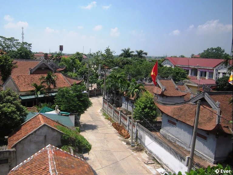 Một góc làng nghề mộc Bích Chu