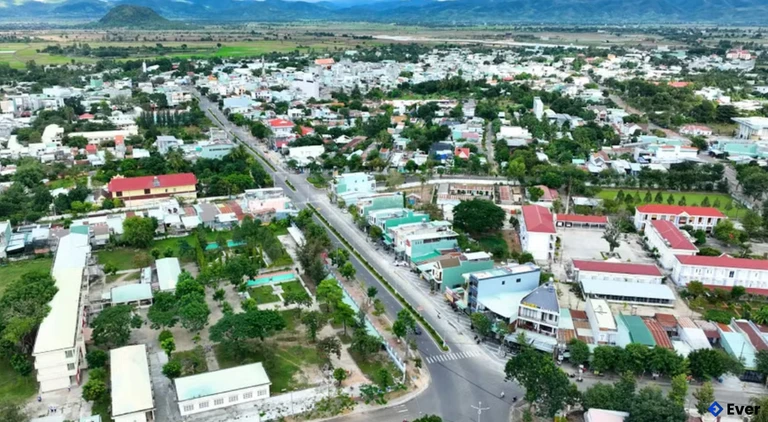 Một góc phường Ayun Pa nhìn từ trên cao