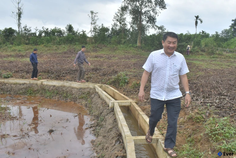 Nâng cấp kênh mương Xã Trạch (tuyến nhánh tại Km1+120 – Cánh đồng Lăng, thôn Gò Gạo)