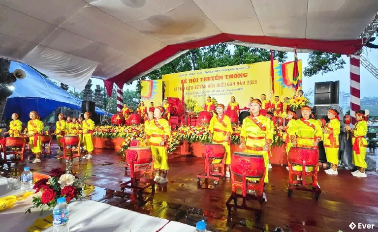 Nét văn hóa được bảo tồn và phát triển với những lễ hội truyền thống thuộc phường Hoàng Liệt