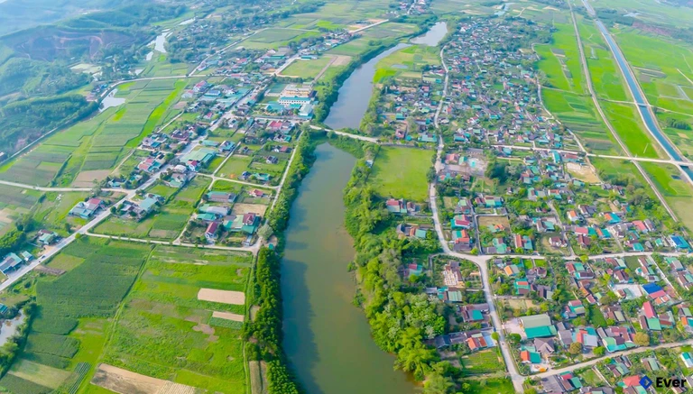 Nhân dân xã Đức Đồng phát huy lợi thế vùng bán sơn địa để phát triển nhiều loại hình sản xuất, từng bước thay đổi diện mạo quê hương