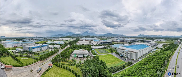 Phát triển công nghiệp, thương mại và dịch vụ được xác định là một trong những khâu đột phá của xã Bình Xuyên.