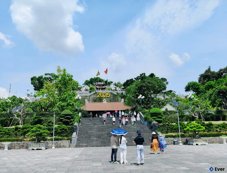 Phường Cửa Ông hướng đến phát huy giá trị Khu di tích Quốc gia đặc biệt Đền Cửa Ông