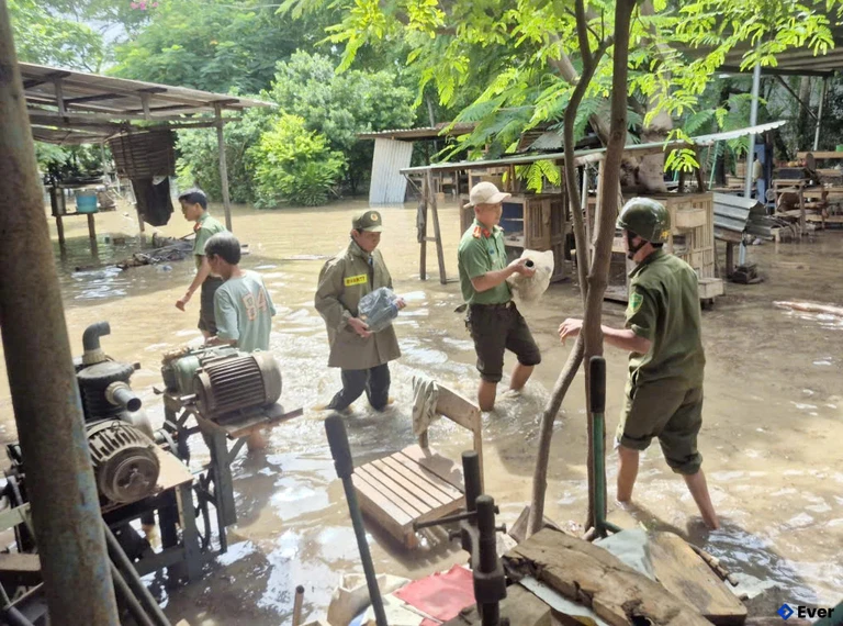 Phường Đông Hải tạo động lực phát triển bằng cách tăng cường sự gắn kết chặt chẽ giữa đội ngũ cán bộ và nhân dân