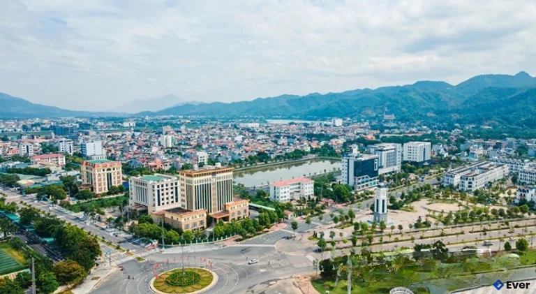 Phường Hòa Bình là một trong những đô thị lớn với dân số đông nhất tỉnh Phú Thọ hiện nay